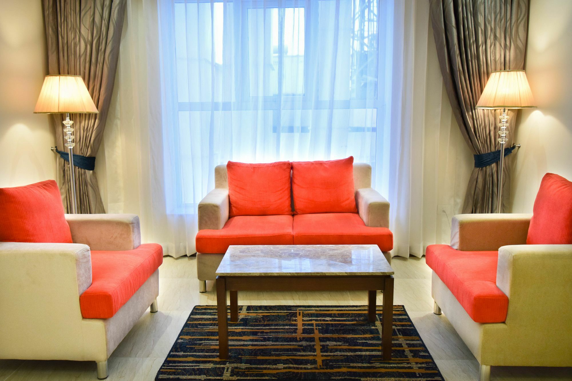 העיר בנגלור Rg Royal Hotel מראה חיצוני תמונה