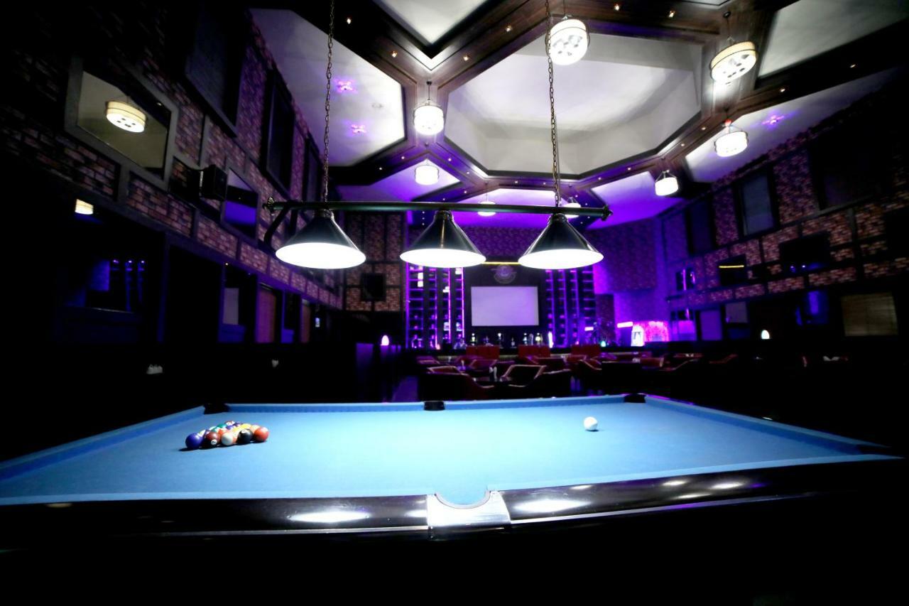 העיר בנגלור Rg Royal Hotel מראה חיצוני תמונה